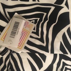 Lularoe small Cassie NWT